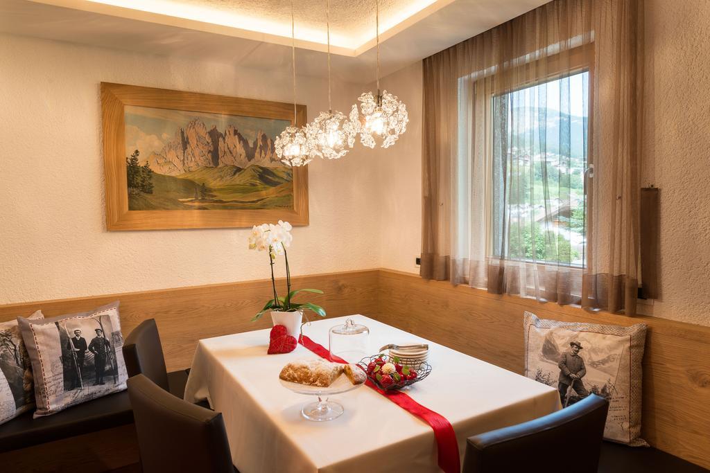 Alpin Sport Aparthotel Ortisei Bilik gambar