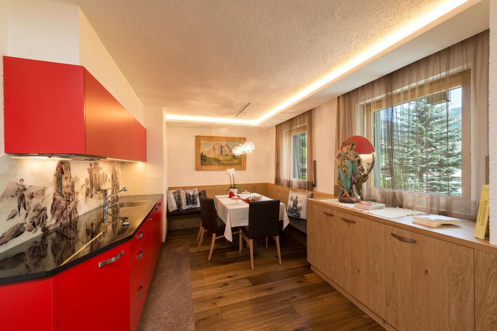 Alpin Sport Aparthotel Ortisei Bilik gambar