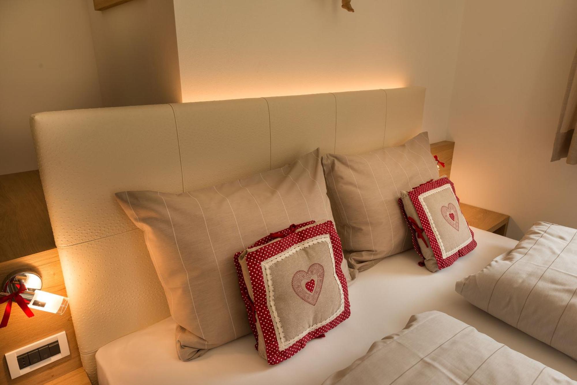 Alpin Sport Aparthotel Ortisei Bilik gambar